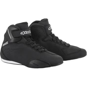 sektor shoe black