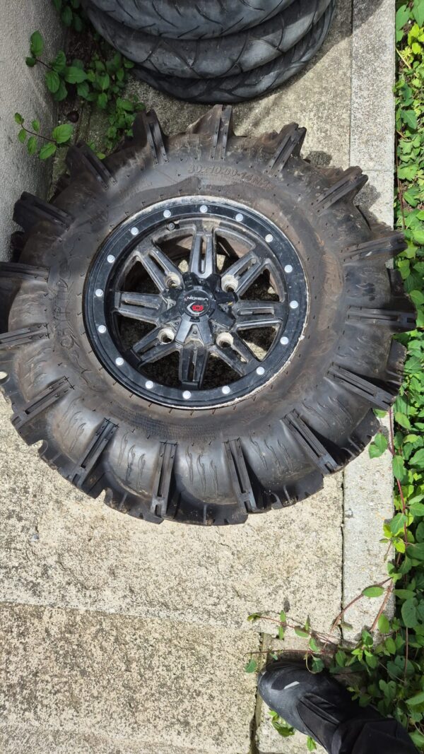 Ruote per Polaris: cerchi + gomme ITP 30x10-14 e 30x11-14 - immagine 3