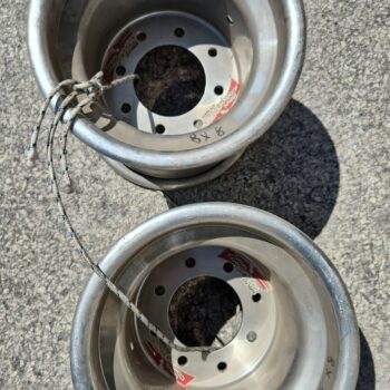 Nuovi Cerchi post. quad 8x8 doppia foratura 4-110 e 4-115 honda yamaha Suzuki kawasaki canam euro 100